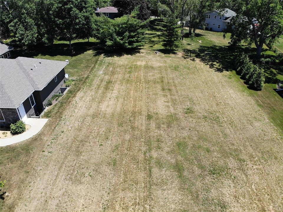 1st image of 761 Sherwood Dr