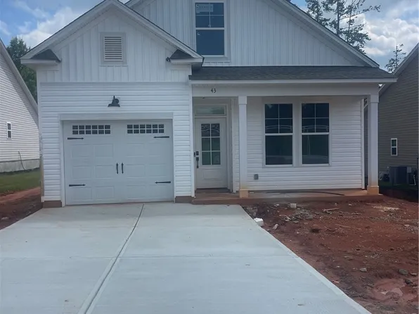 43 Halsey St, Central, SC 29630