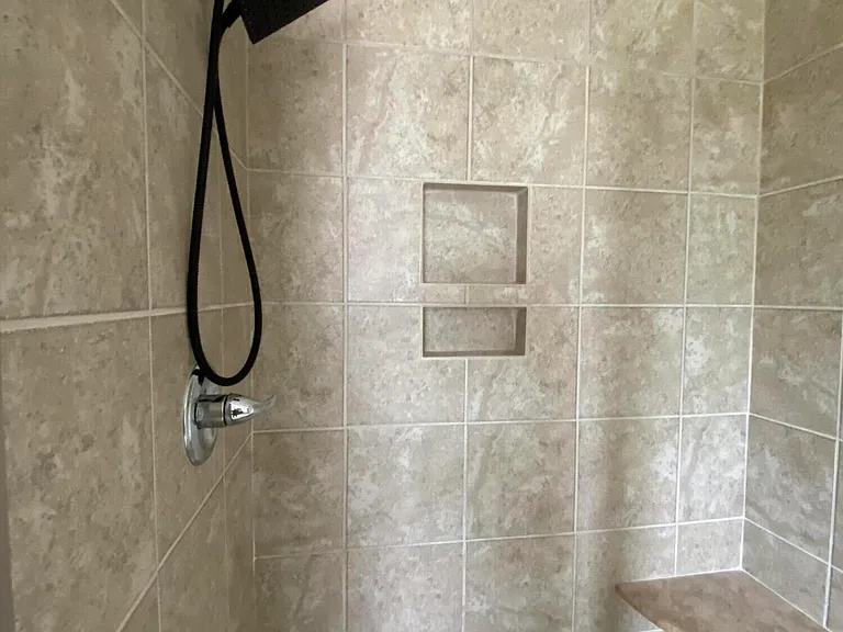 327 Clearwater Ln — Photo 31
