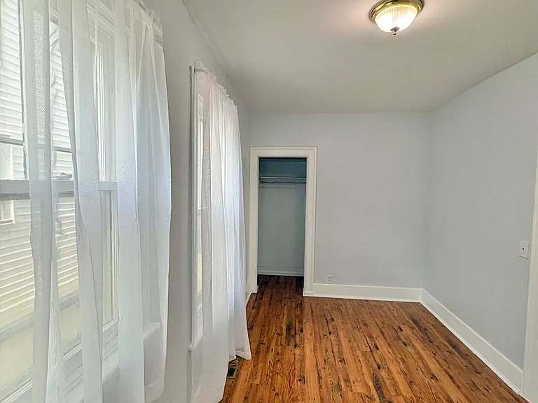 414 Hoyt St — Photo 18