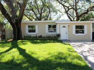 173 5th St NW, Largo, FL 33770
