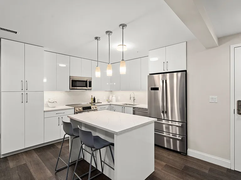 771 Harrison Ave #306 — Photo 10