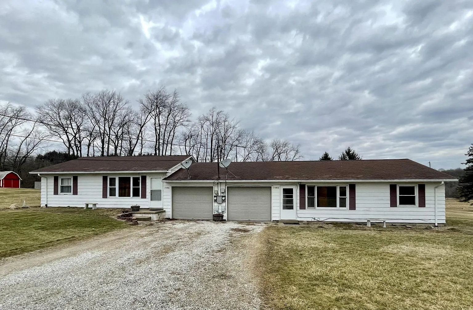 2 bed, $1,100 — Photo 1