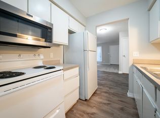 2 bed, 1.0 bath, $1,100, Grand Haven, MI 49417