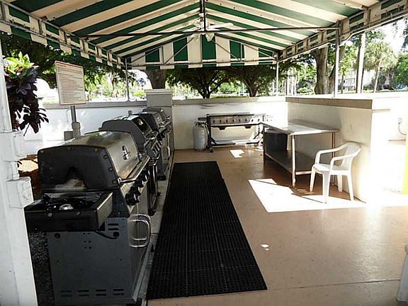 5th image of 2503 Antigua Ter APT C4