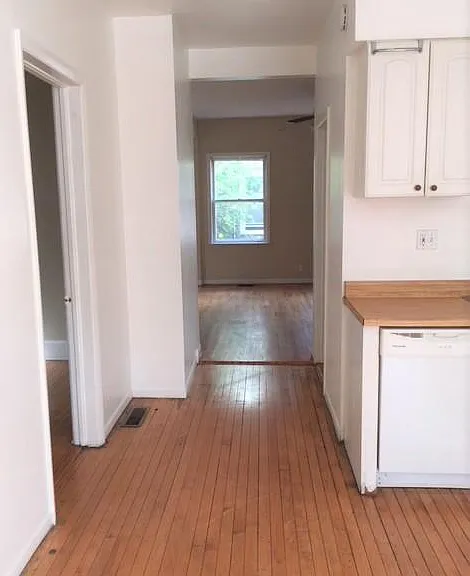 1237 W Wellington Ave #CH — Photo 7