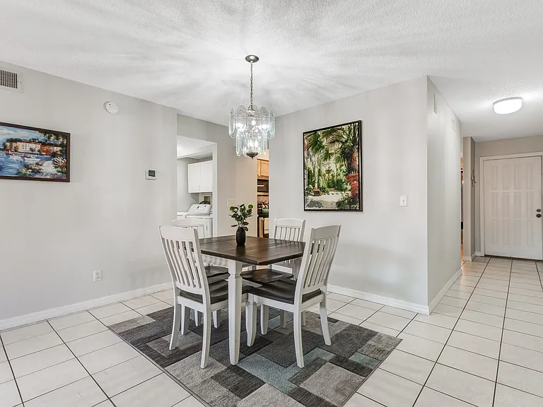 110 Cypress Way E #F8 — Photo 12