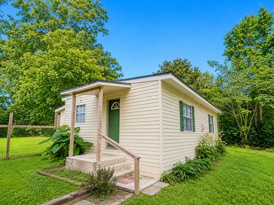 420 Lakeview Ave, Cantonment, FL, 32533