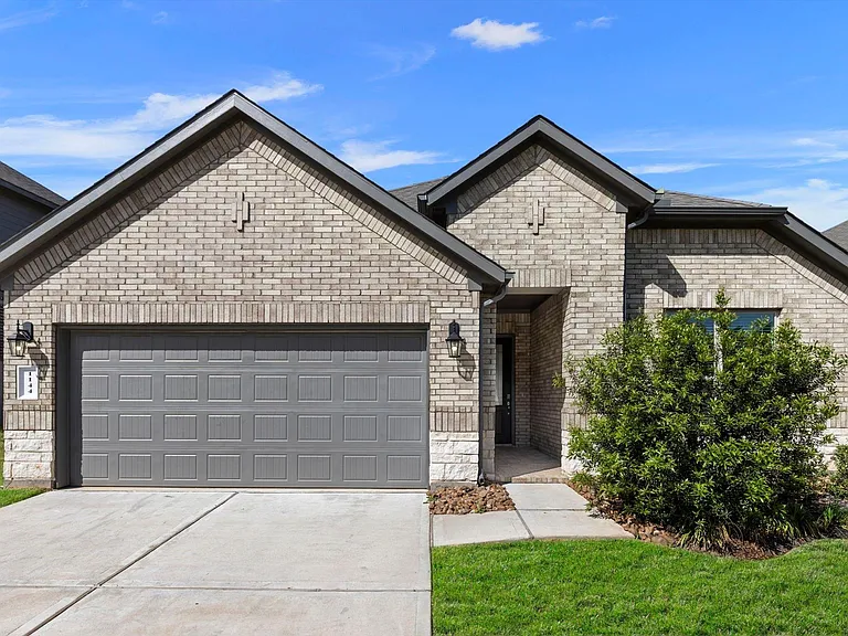 1144 Purple Orchid St — Photo 3