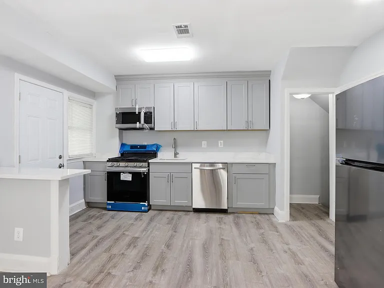 5112 Crosswood Ave — Photo 10