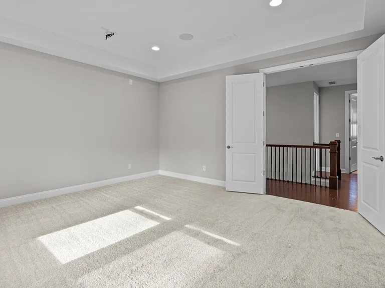 18314 Doves Crest Rd — Photo 27