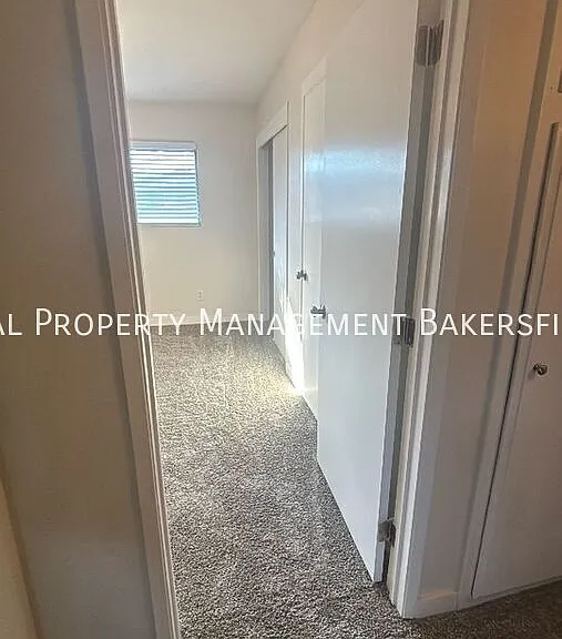 2425 Olive St #2425 — Photo 9