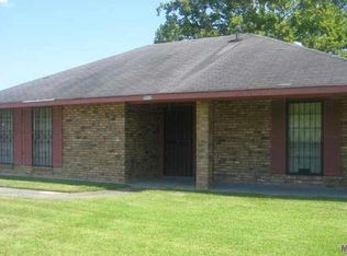 9323 Hyacinth Ave, Baton Rouge, LA 70810