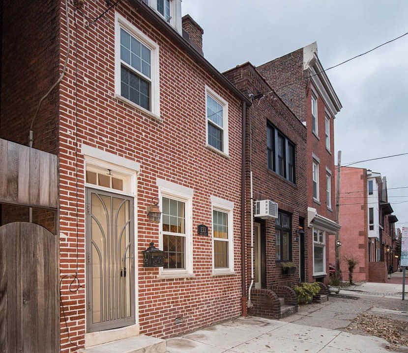 1st image of 133 Queen St