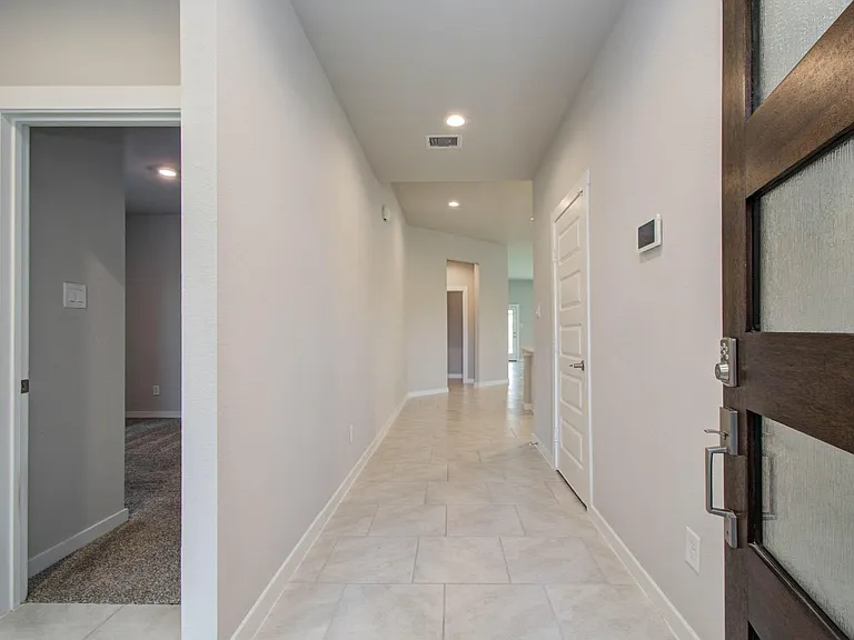 28511 Eli Eagle St — Photo 3
