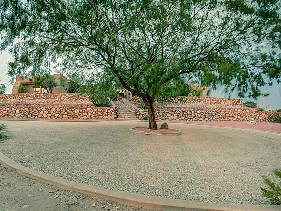 5th image of 5541 Superstition Dr