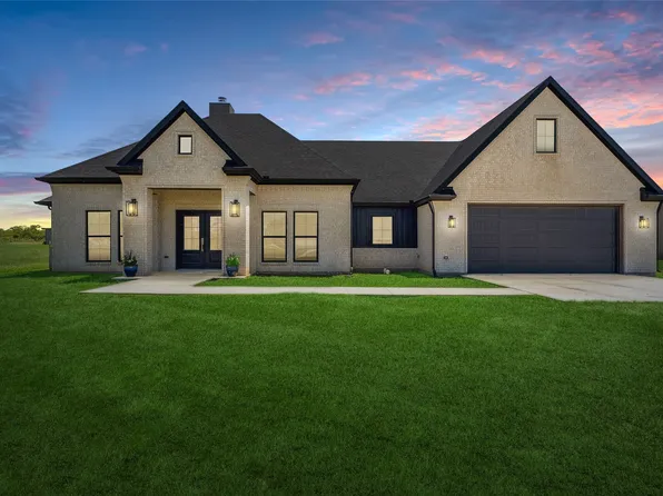 959 County Road 1300, Bridgeport, TX 76426