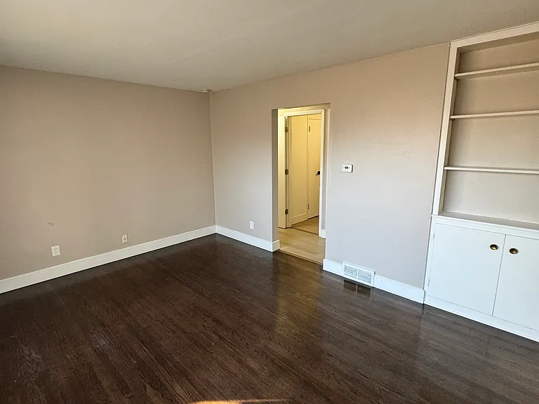 1452 S 92nd St #3 — Photo 8