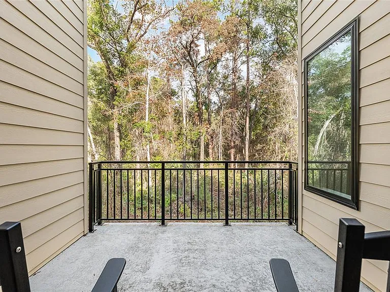 2601 SW Williston Rd #106 — Photo 35