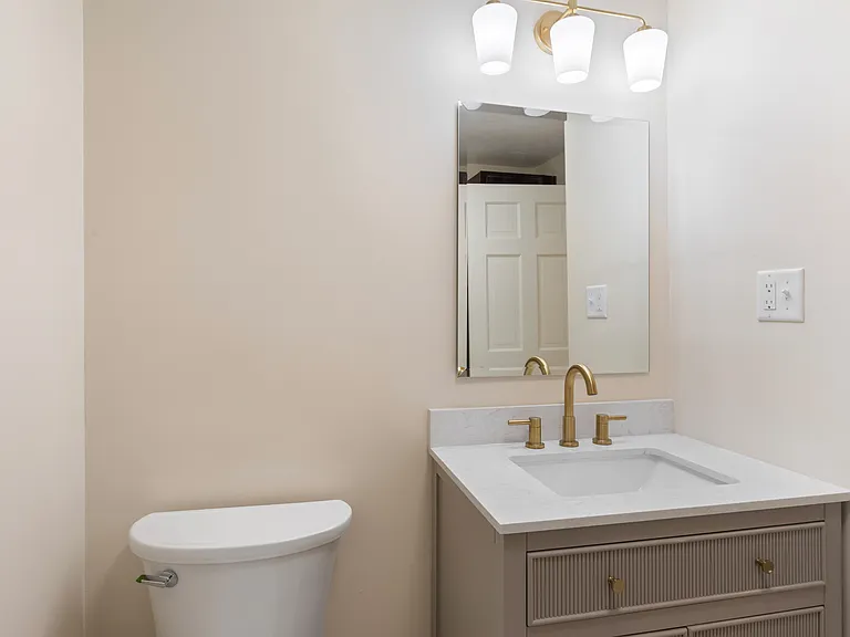 First Floor Bathroom