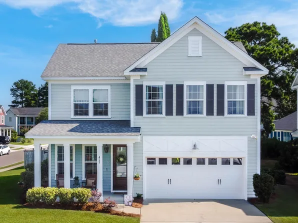 422 Ambergate Ln, Moncks Corner, SC 29461