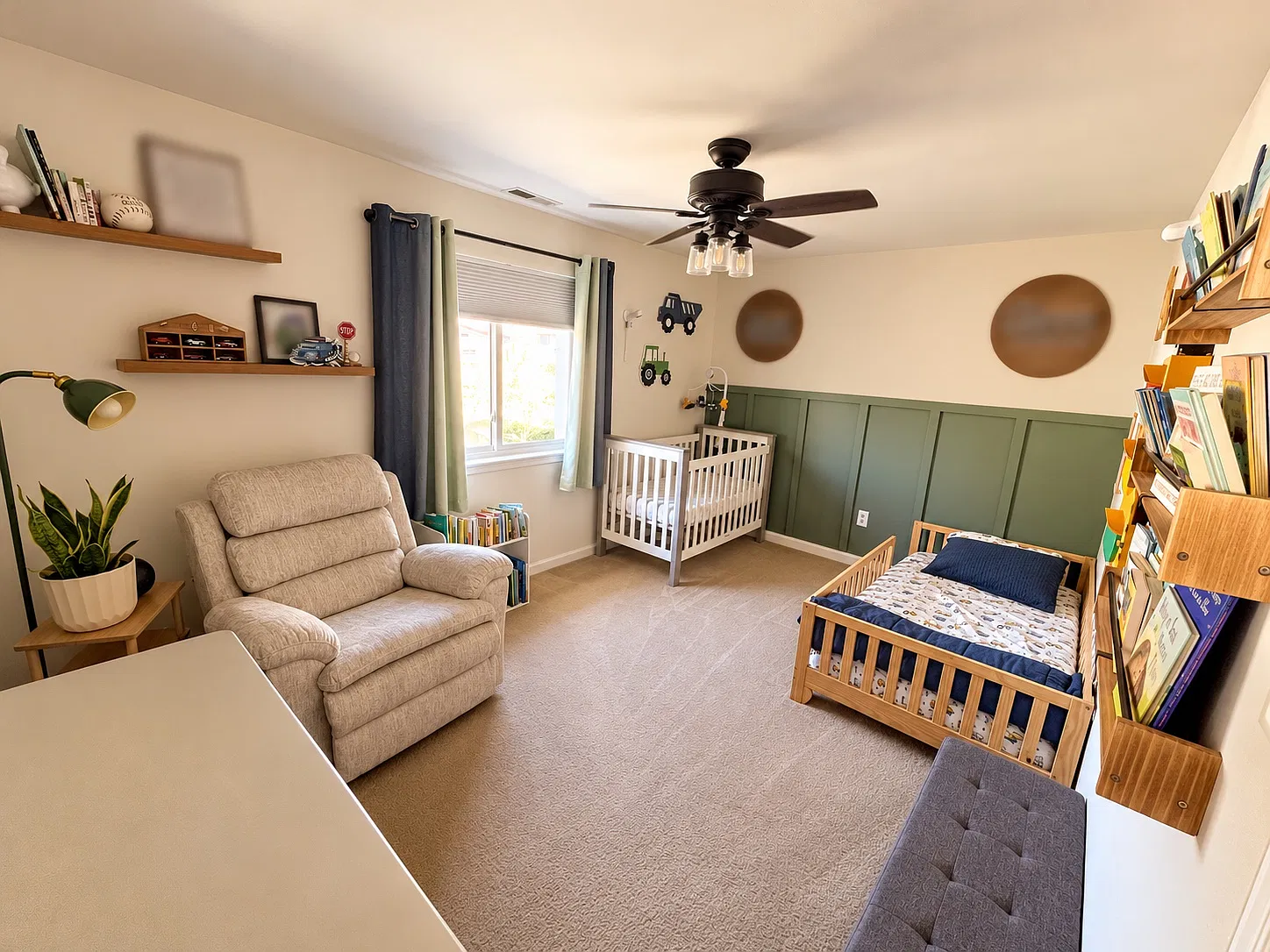 2 bed, 1004 sqft, $2,300 — Photo 3