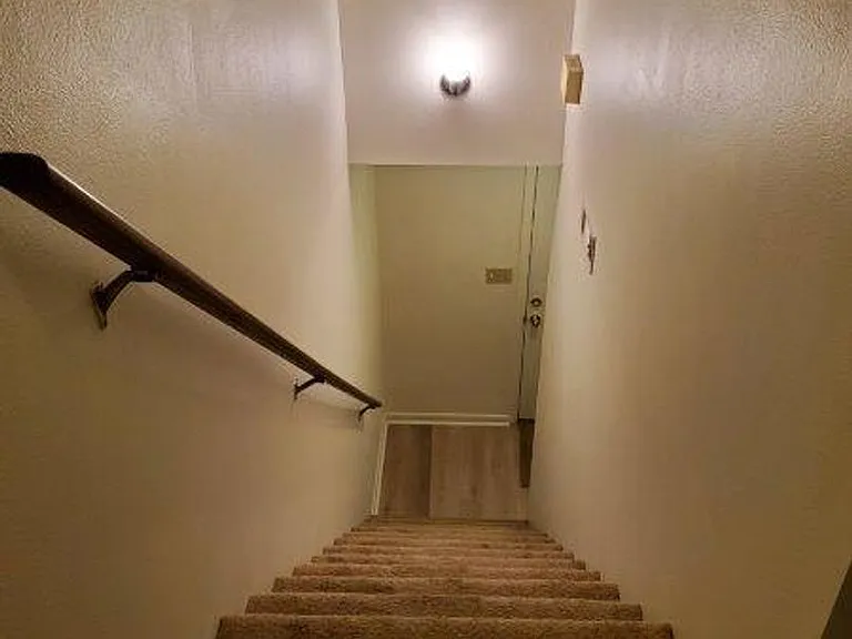 137 Brian Ct — Photo 24