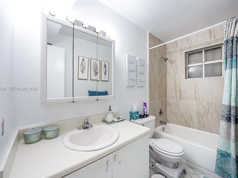 301 SW 86th Ave #101 — Photo 14