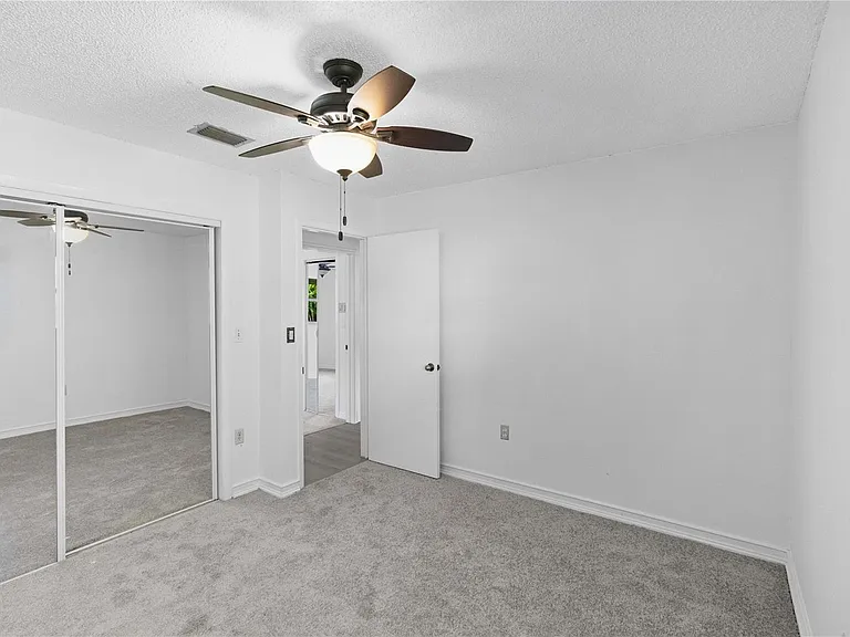 16900 SW 62nd St — Photo 27