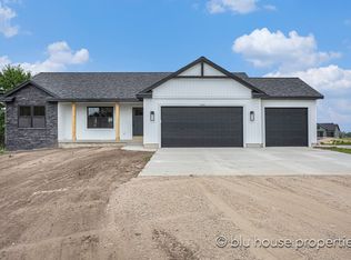 8451 66th Ave, Hudsonville, MI 49426