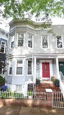 Rented by Compass | media 7