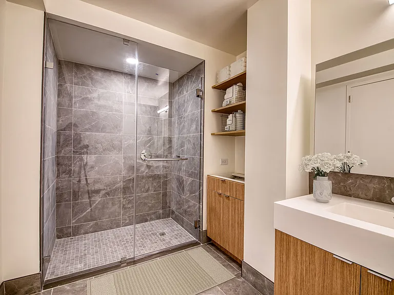 301 E 94th St #25C — Photo 10