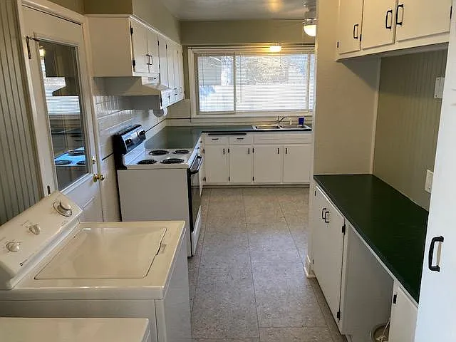 3 bed, 1381 sqft, $1,595 — Photo 3