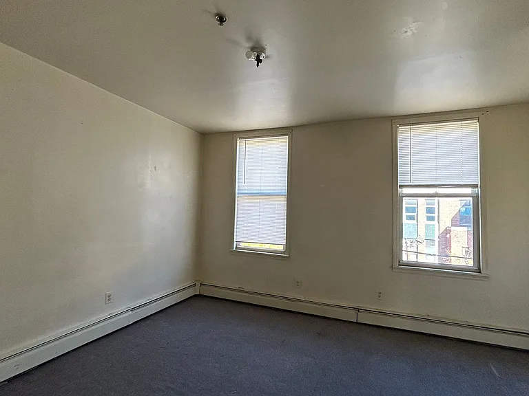98 Franklin St #39E — Photo 4