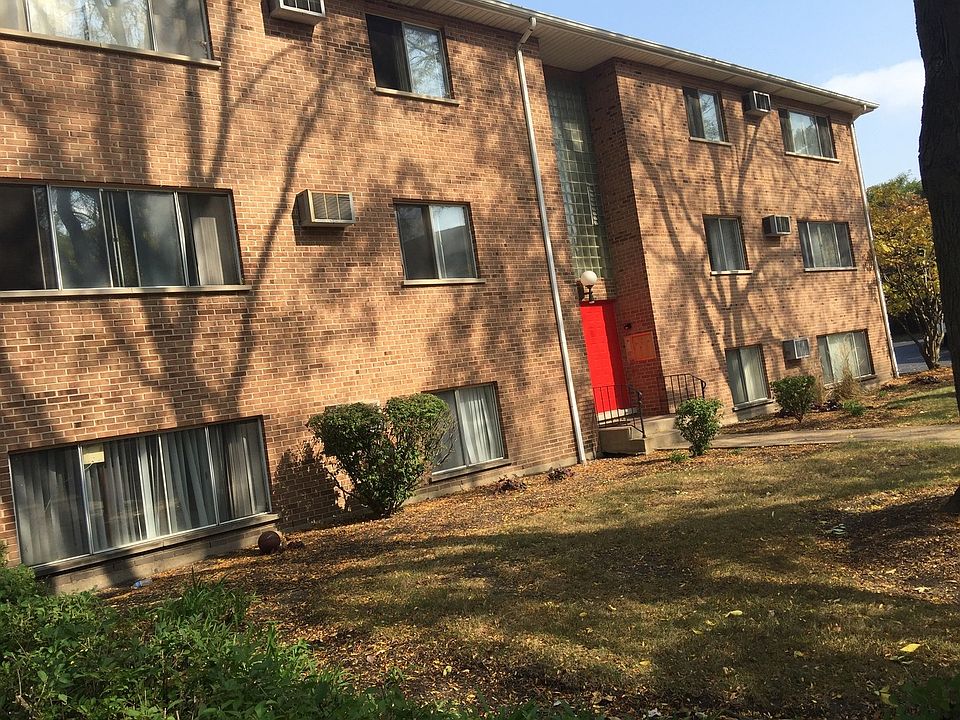 1st image of 28 E Hattendorf Ave #4
