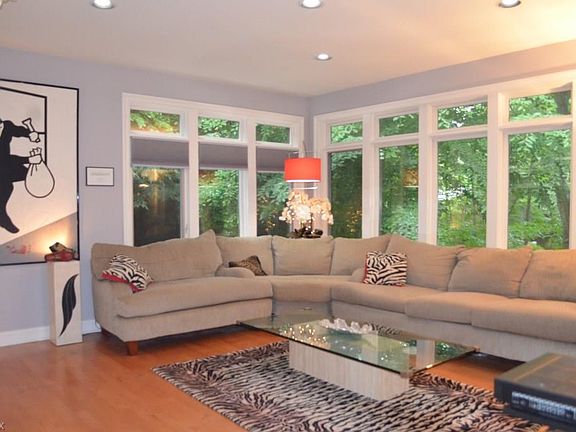 2nd image of 635 Shady Ledge Dr