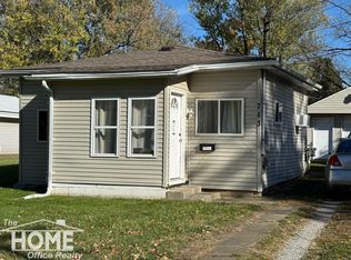 713 Wright Ave, Owosso, MI 48867