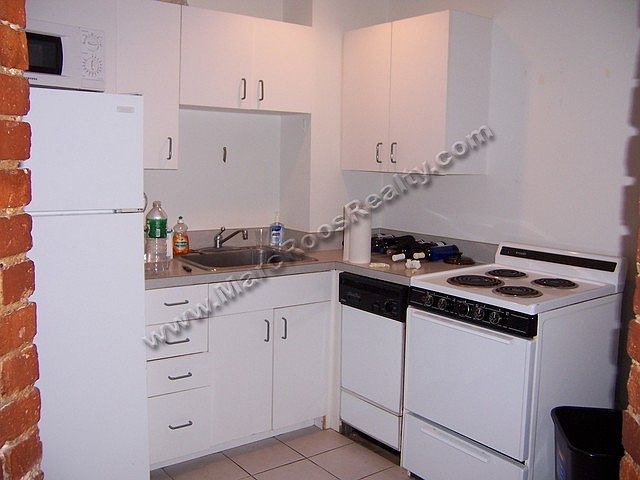 2nd image of 6-12 Blackwood St #418