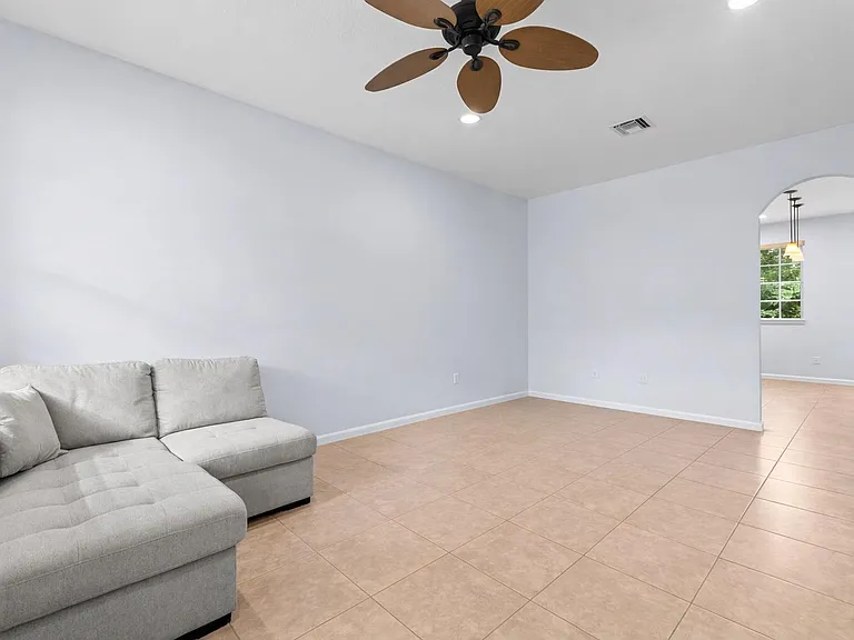 7221 Briella Dr — Photo 7