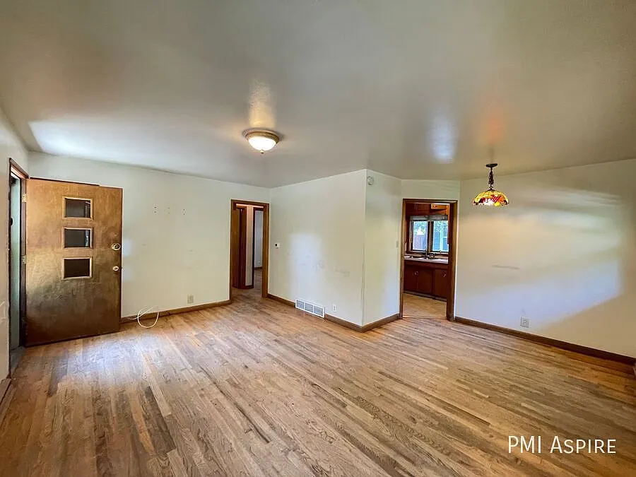 Charming 2-Bed Duplex in Longmont — Photo 3