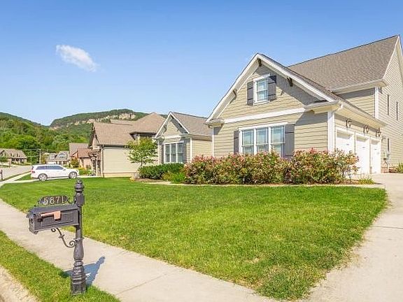 3rd image of 5871 Sunset Canyon Dr