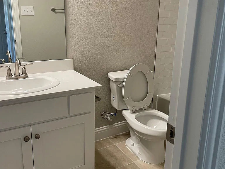 6810 Jade Dr — Photo 10