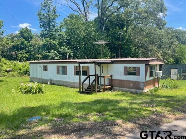 47 County Road 2201, Daingerfield, TX 75638