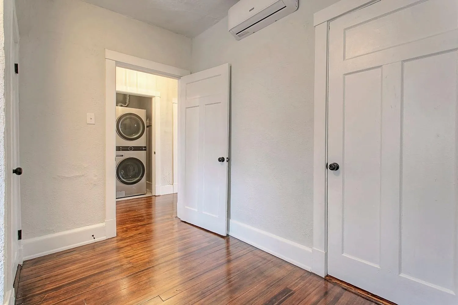 1 bed, $1,100 — Photo 4