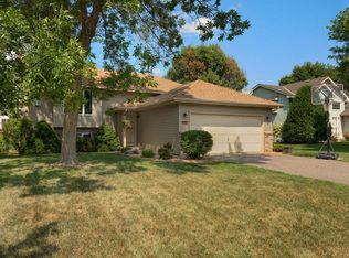 15534 Columbia Ct, Rosemount, MN 55068