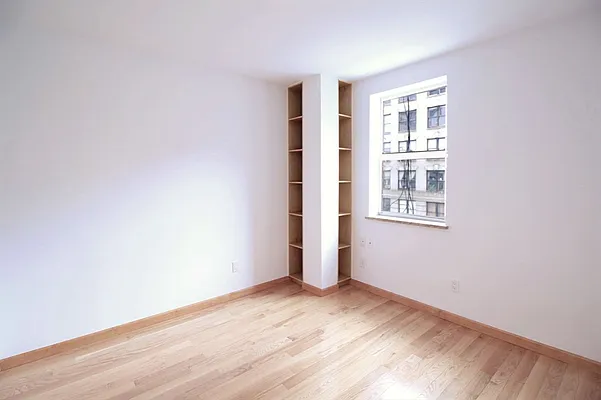 Rented by Corcoran | media 34