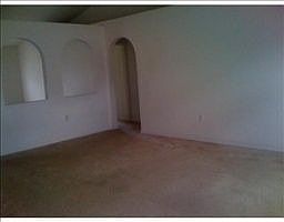 1st image of 207 Bromwich Dr