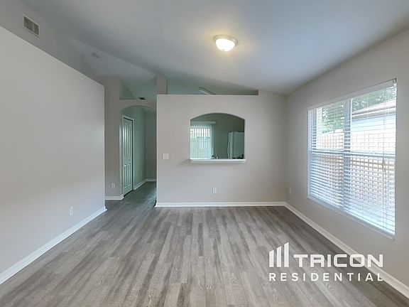 4th image of 18111 Birdwater Dr