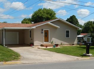 212 Brady Mill Rd, Anna, IL 62906