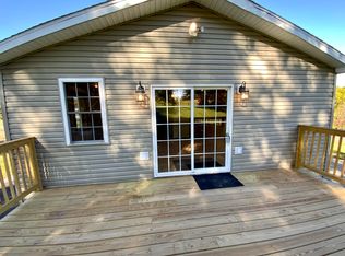 421 E County Rd, Drums, PA 18222